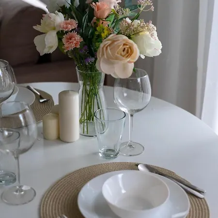 Praga - Parking & Balcony - By Rentujemy Warschau