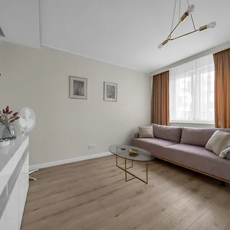 Praga - Parking & Balcony - By Rentujemy *