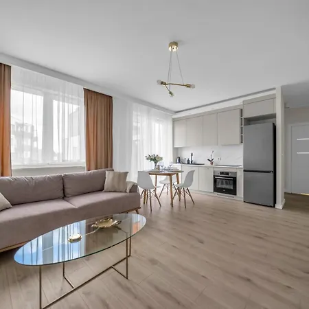 Praga - Parking & Balcony - By Rentujemy