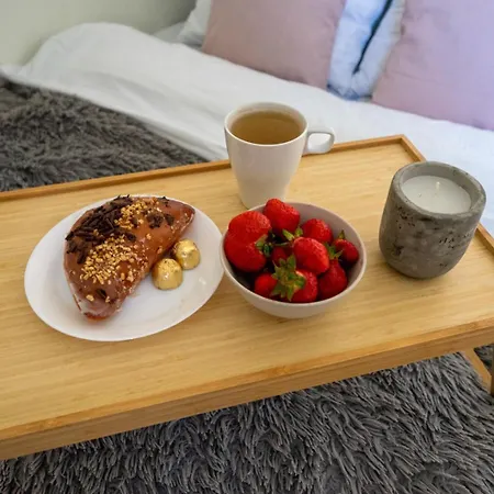 Praga - Parking & Balcony - By Rentujemy Appartement *