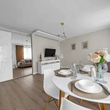 Praga - Parking & Balcony - By Rentujemy *