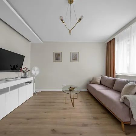 Praga - Parking & Balcony - By Rentujemy