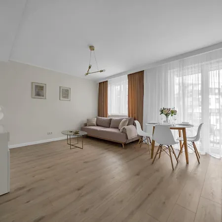 Praga - Parking & Balcony - By Rentujemy Apartment *