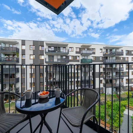 アパート Praga - Parking & Balcony - By Rentujemy