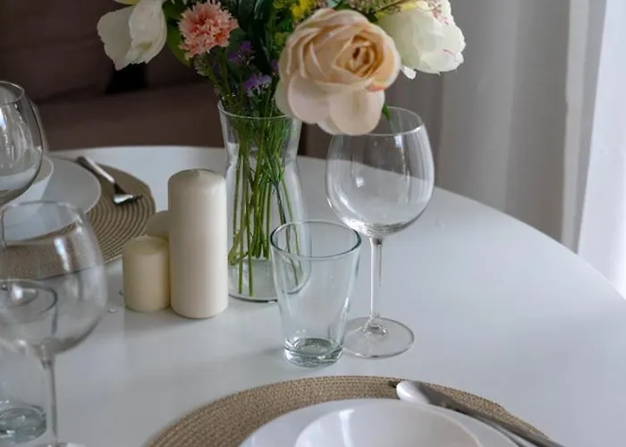 Praga - Parking & Balcony - By Rentujemy Warszawa