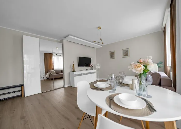 Praga - Parking & Balcony - By Rentujemy *