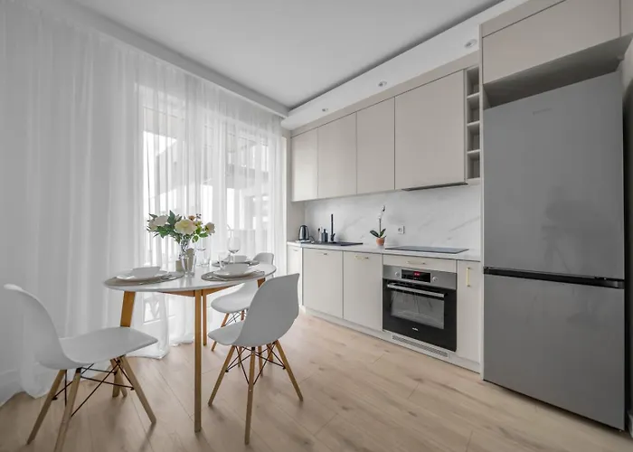 Praga - Parking & Balcony - By Rentujemy