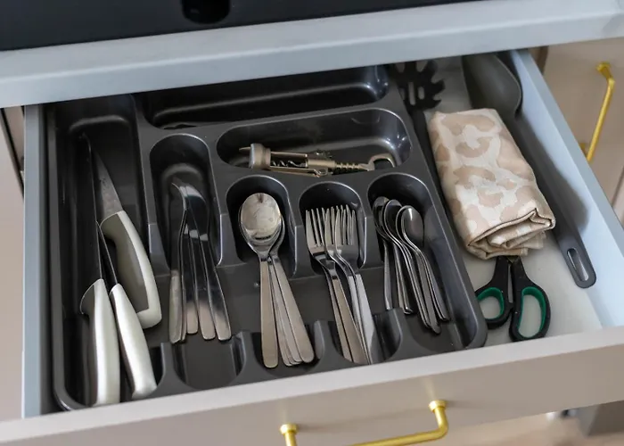 Praga - Parking & Balcony - By Rentujemy * Warszawa