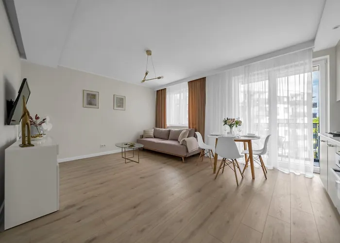 Praga - Parking & Balcony - By Rentujemy Lejlighed *